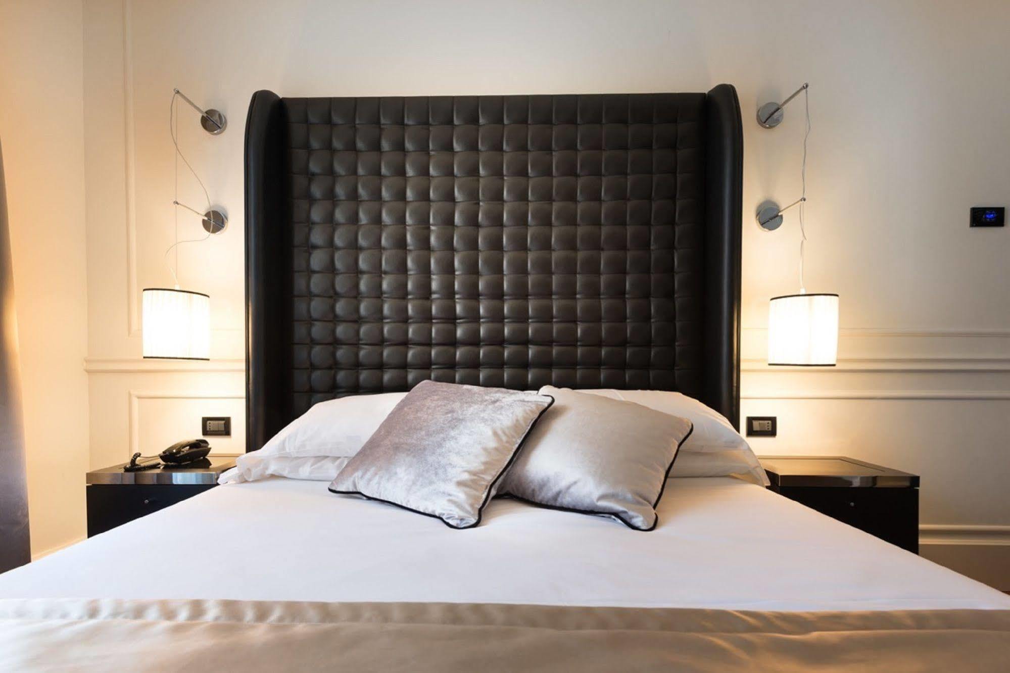 House Aparthotel 4*