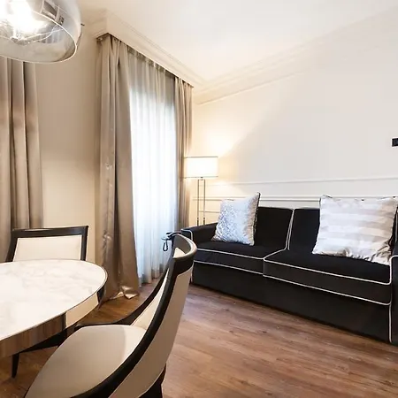 Verona House Aparthotel Esterno foto