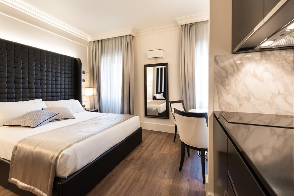 House Aparthotel