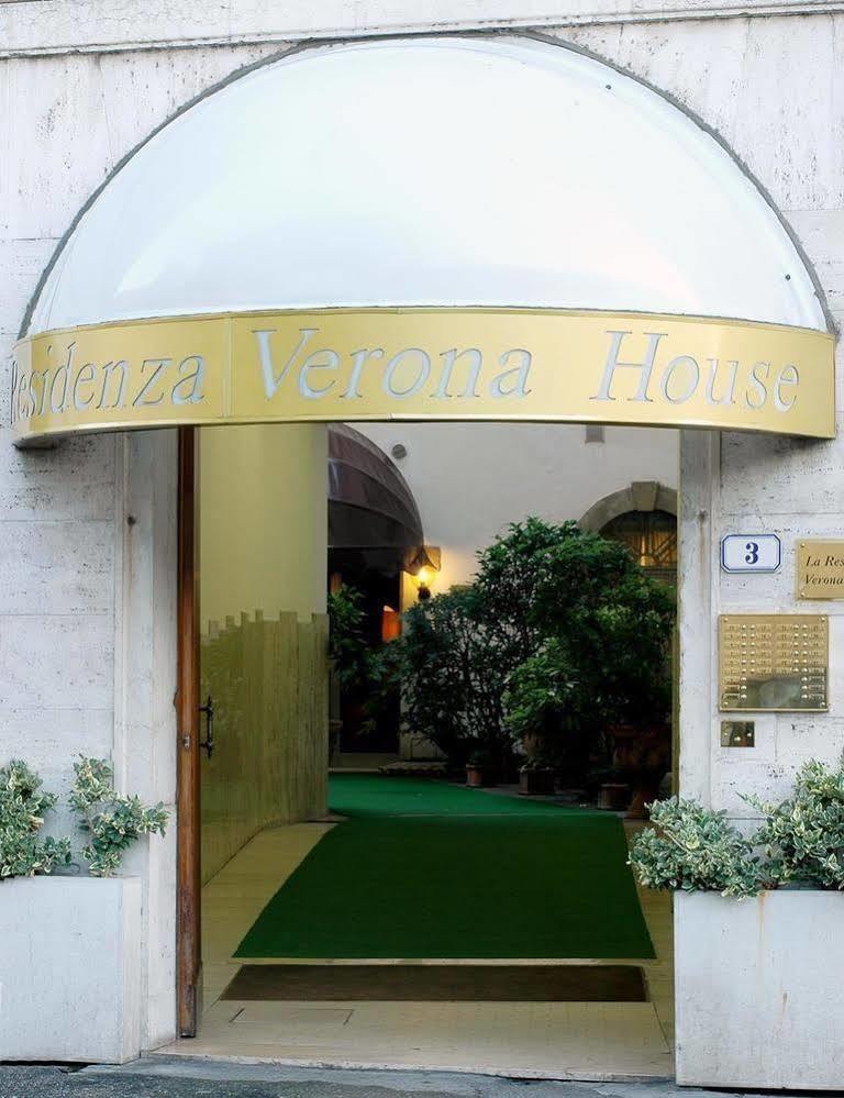 House 4*